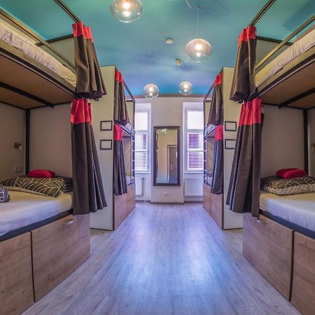 The Roadhouse Prague Hostel Luaran gambar